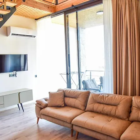 Duplex With Pool And Jacuzzi Demre
